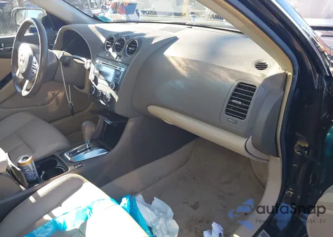 2010 Nissan Altima 2.5 S z USA, uszkodzony, nr VIN 1N4AL2AP7AN435112